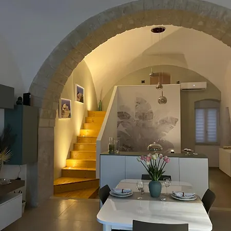 Alma * Trani