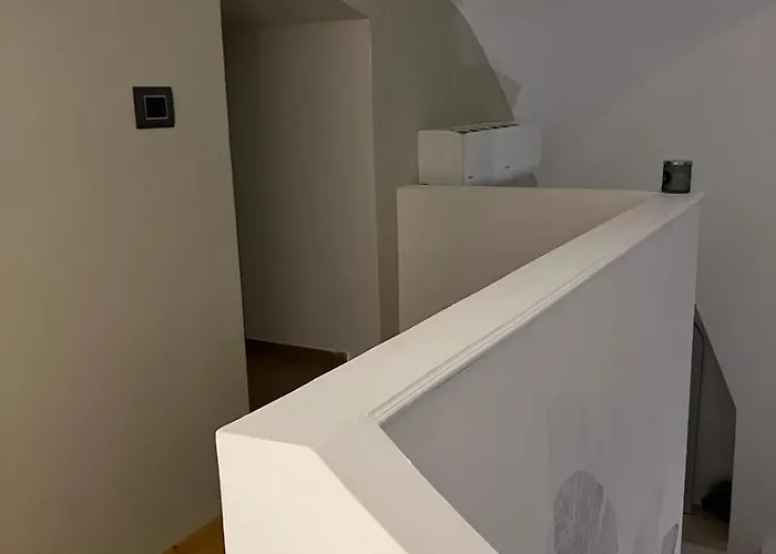 Alma לינה וארוחת בוקר 4*